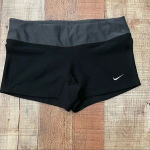 NIKE DRY-FIT RUNNING SHORTS Sz XS
